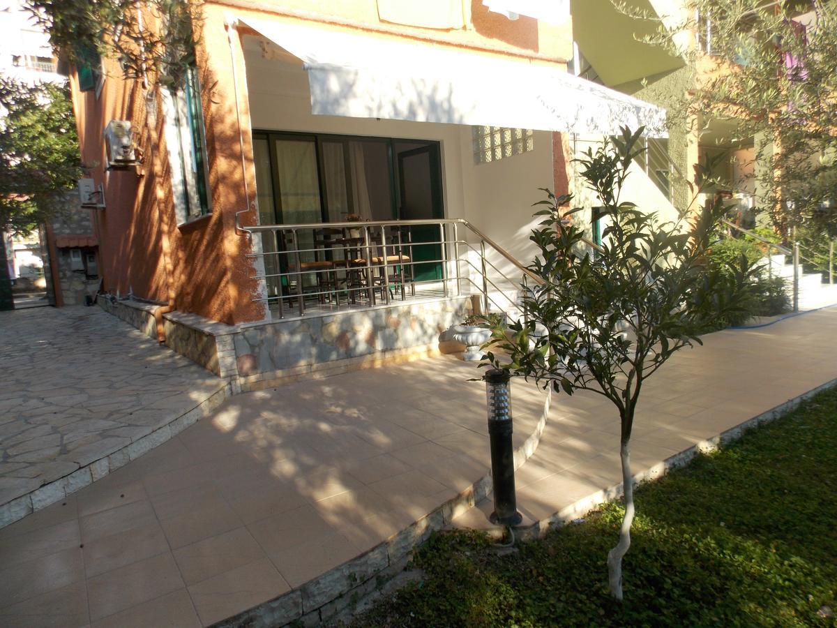 Elvin Apartments Sarandë Exterior foto