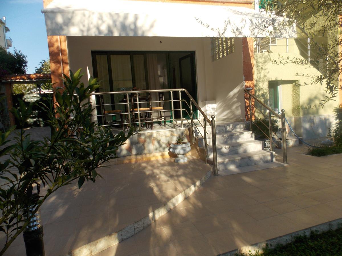 Elvin Apartments Sarandë Exterior foto